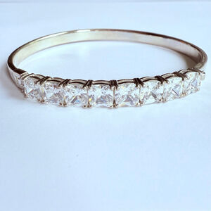 8.25CT Cushion Cubic Zirconia CZ 925 Sterling Silver 6mm Hinged Bangle Bracelet